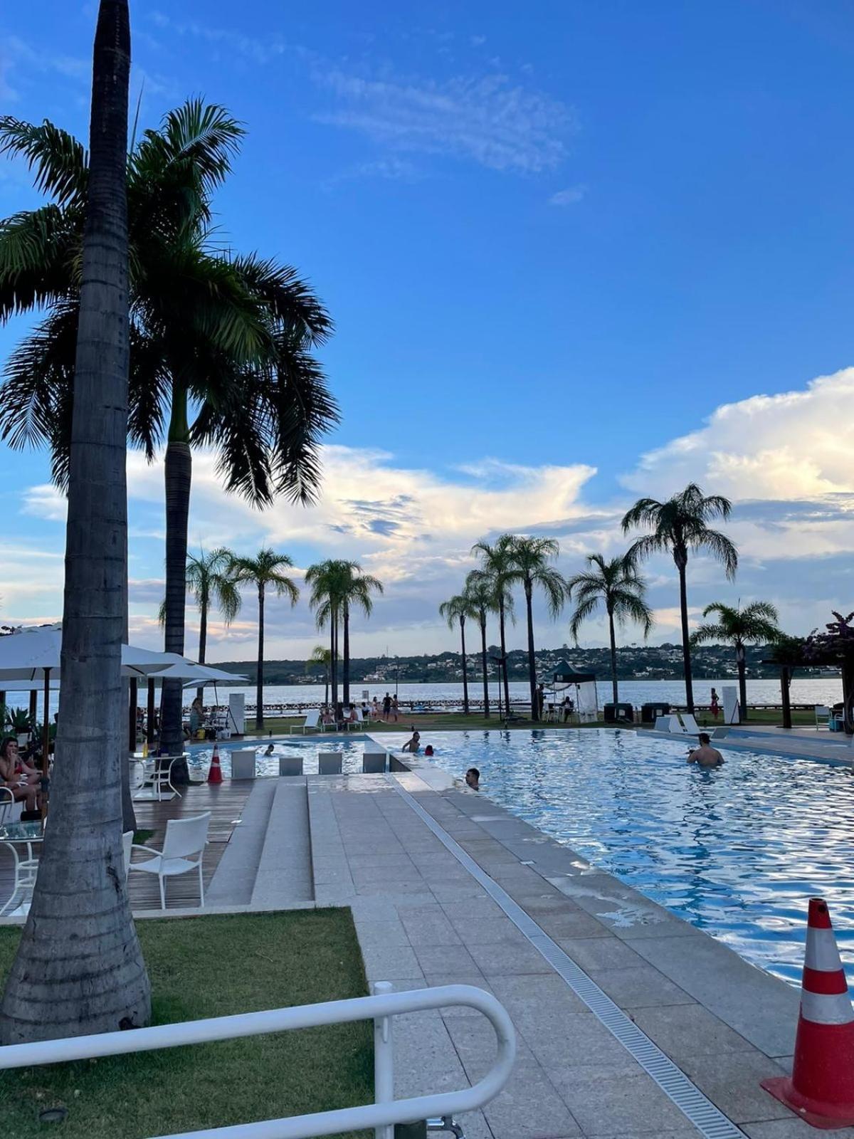 Estiloso Flat Brisas Do Lago Com Terraco Brasília Buitenkant foto